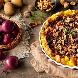 Kartoffelkuchen mit Balsamico-Zwiebeln