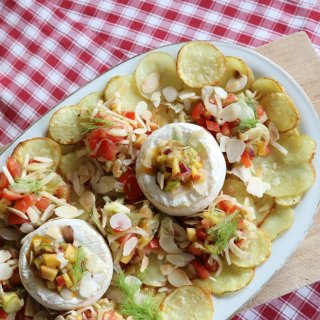 Gebackene Frühkartoffelscheiben mit Fenchel-Tomate