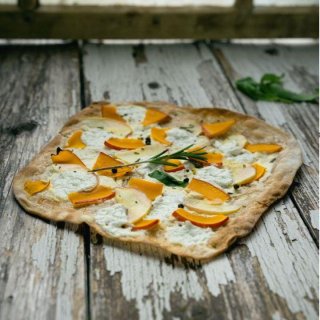 Flammkuchen mit Kürbis