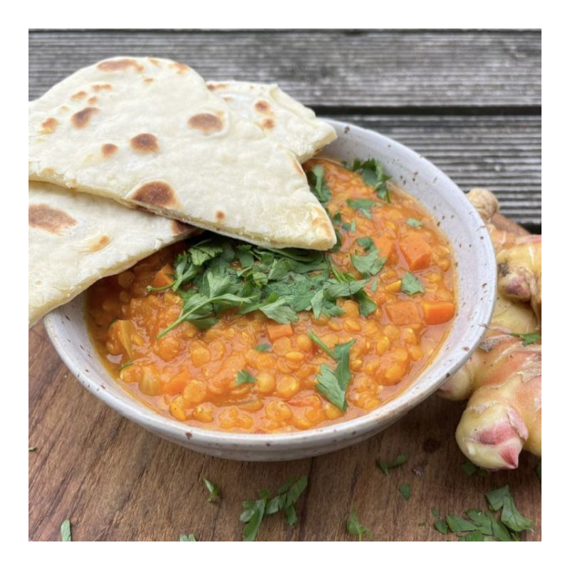 Linsendahl mit Ingwer und Naan-Brot
