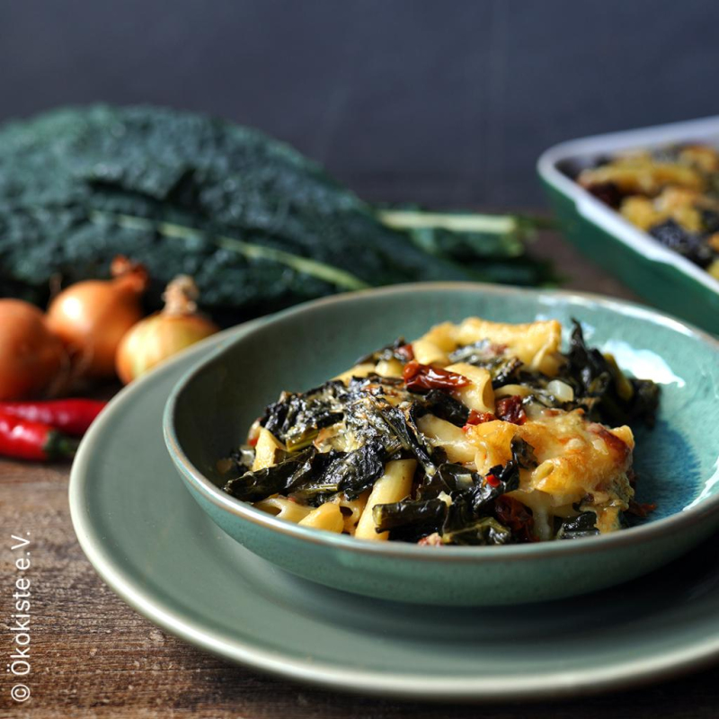 Schwarzkohl Nudelauflauf