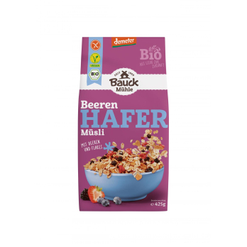 Müsli, Hafer mit Beeren, glutenfrei
